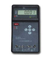 手(shou)持式(shi)信号(hao)發生(sheng)校驗(yan)儀